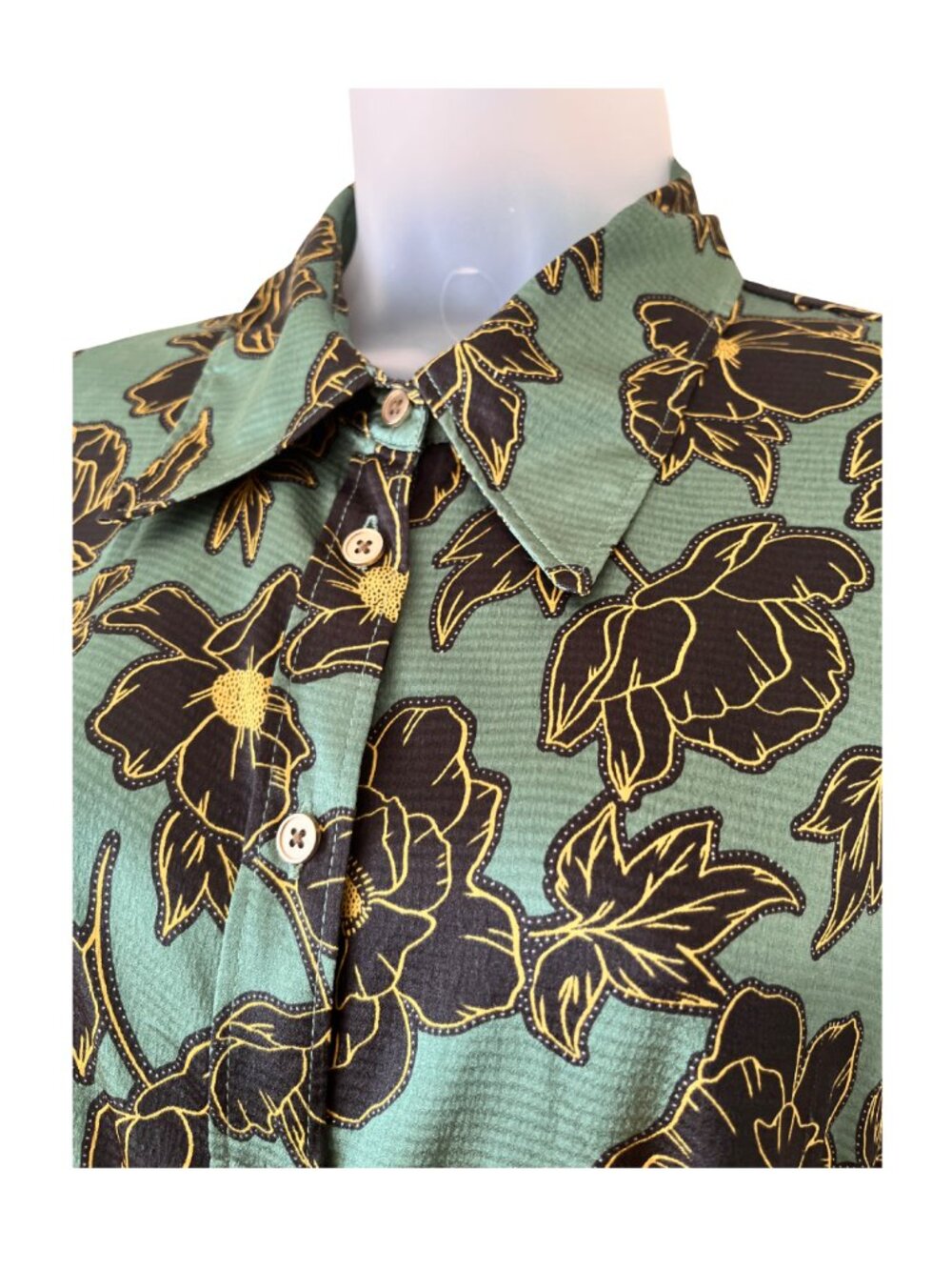 Who What Wear Floral Green Button Down Belted Midi Dress - Picture 2 of 4